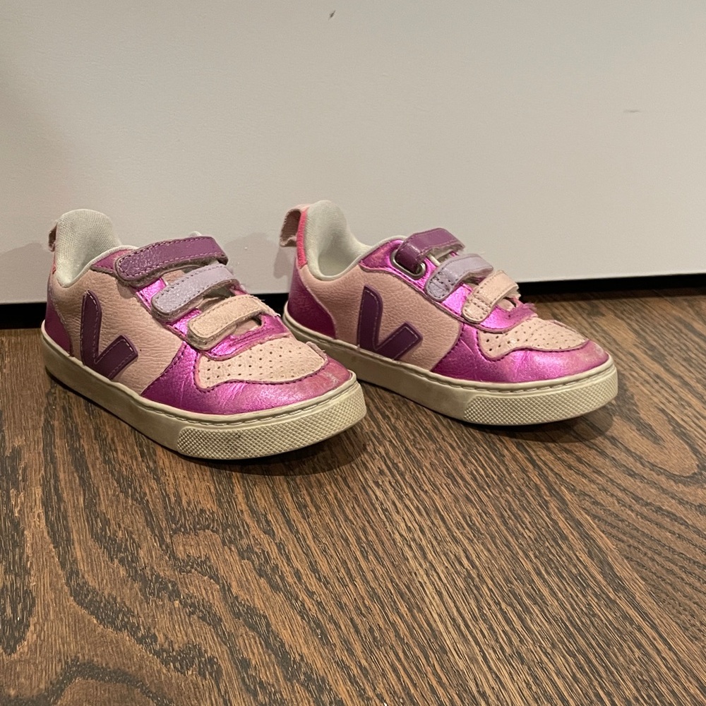 Veja Kids Metallic V-10 Sneakers